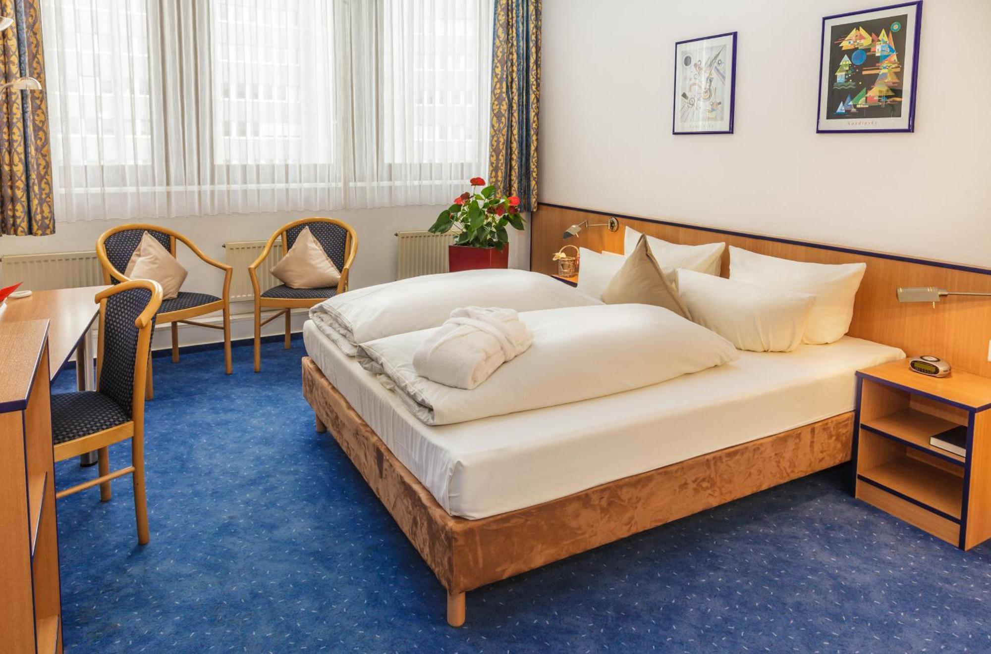 Best Western Comfort Business Hotel Duesseldorf-Нойс Экстерьер фото