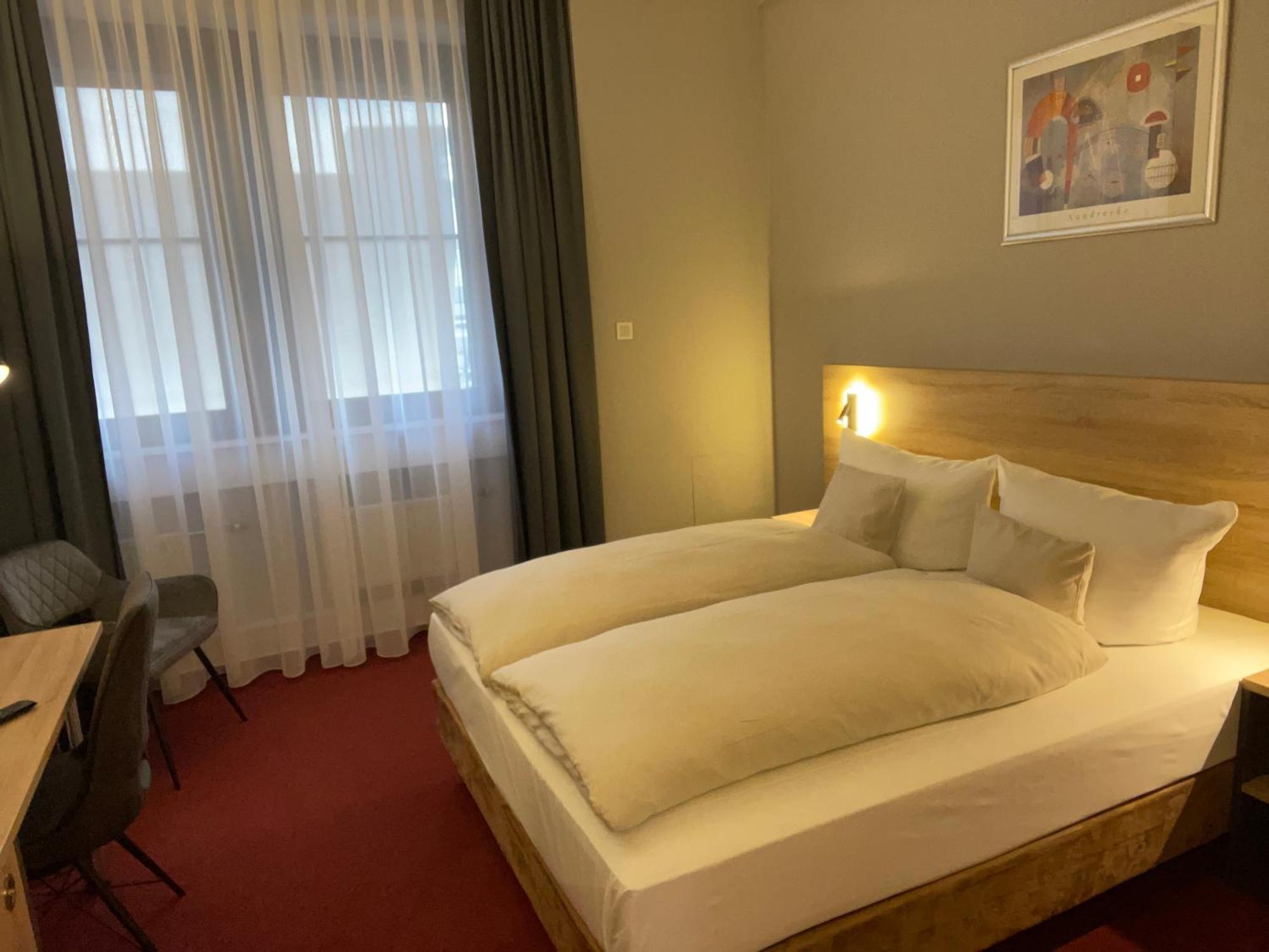 Best Western Comfort Business Hotel Duesseldorf-Нойс Экстерьер фото