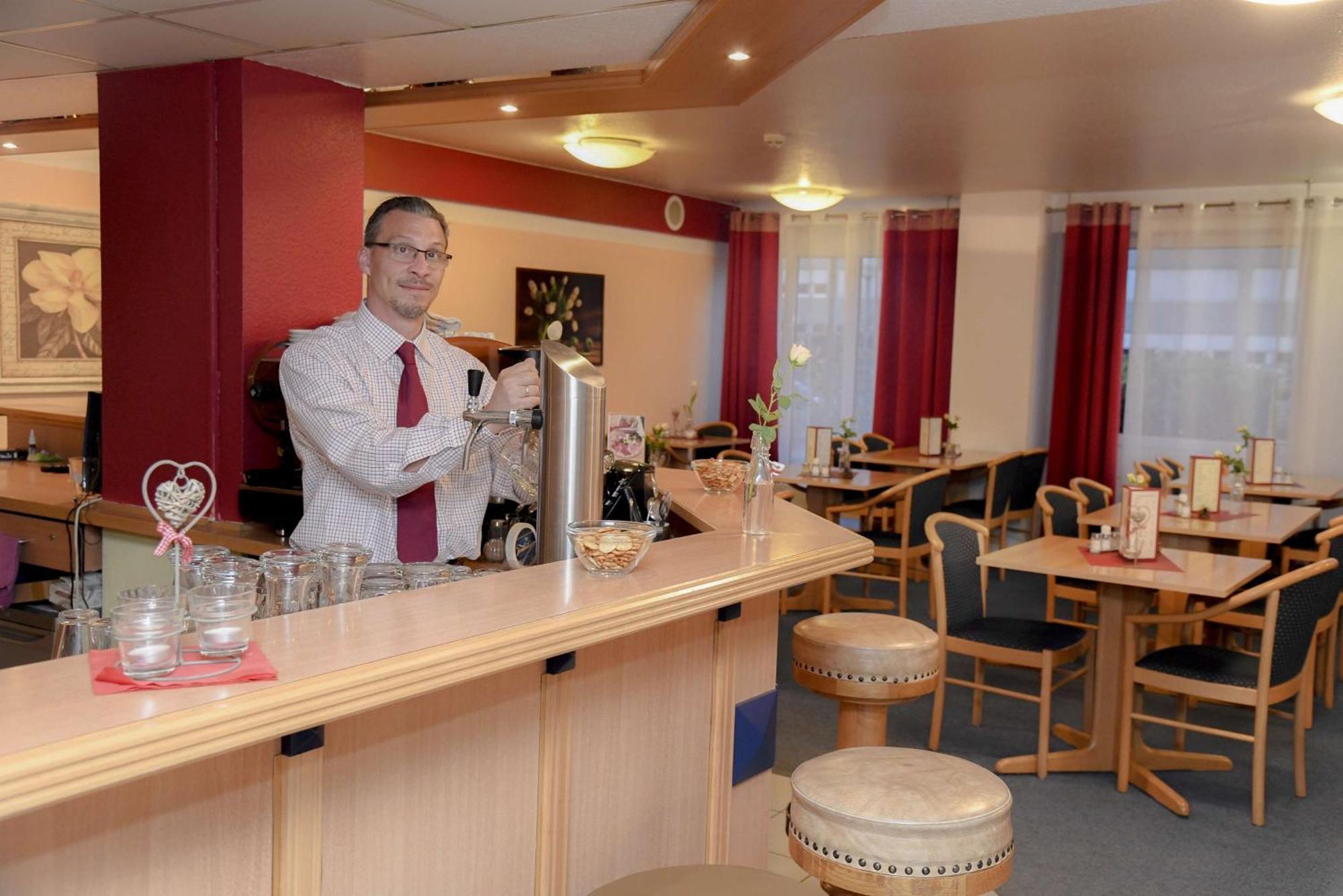 Best Western Comfort Business Hotel Duesseldorf-Нойс Экстерьер фото